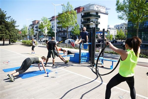 3 grunde til at gøre brug af udendørs fitnessredskaber